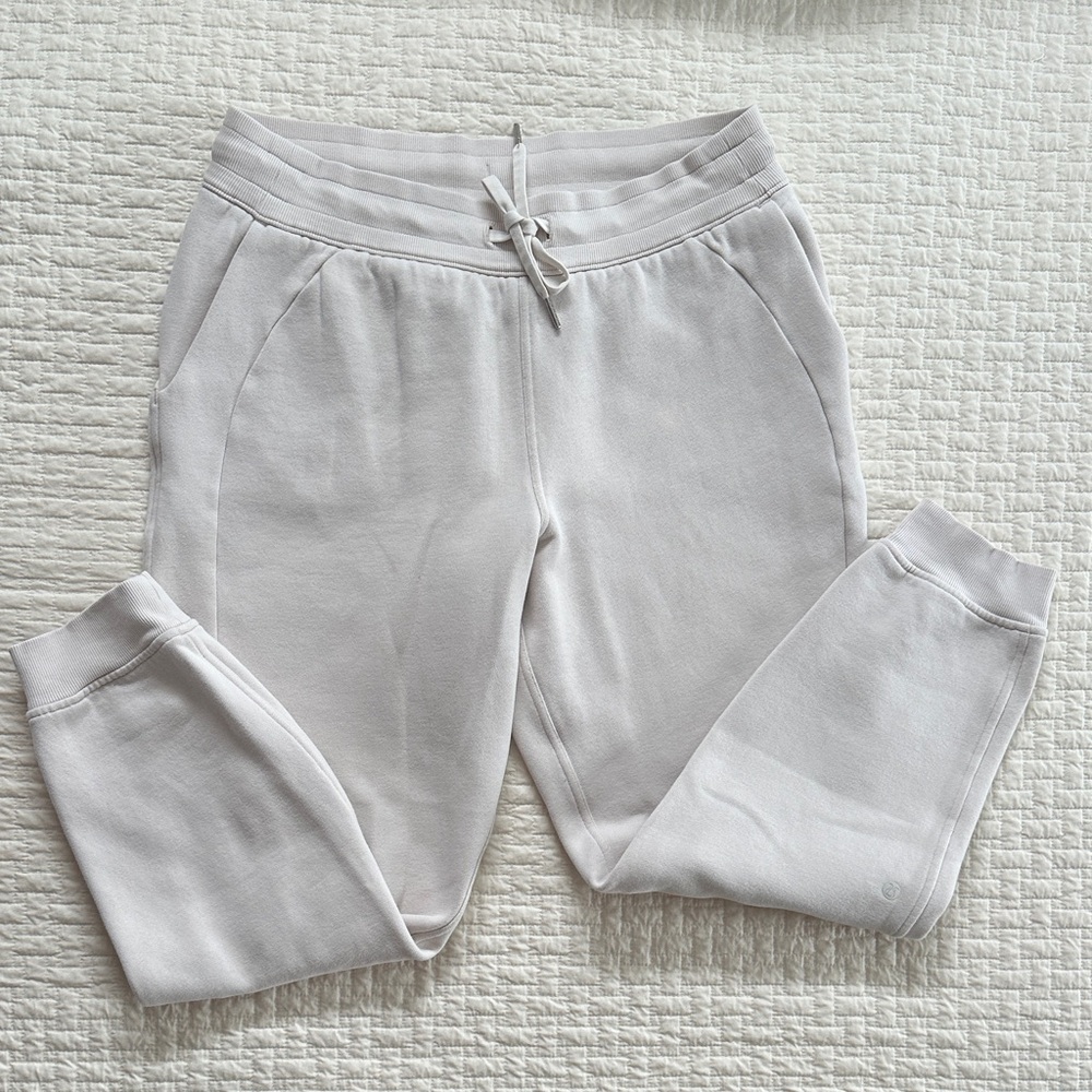 Lululemon Scuba Jogger Pants Beige Size 10